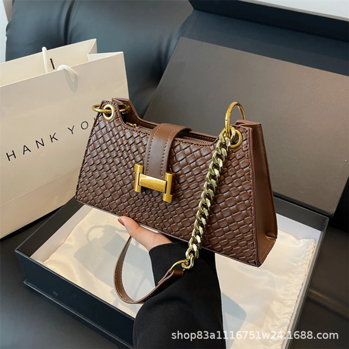 Square Shape High-Grade Stone Pattern Shoulder Bag - Image 3